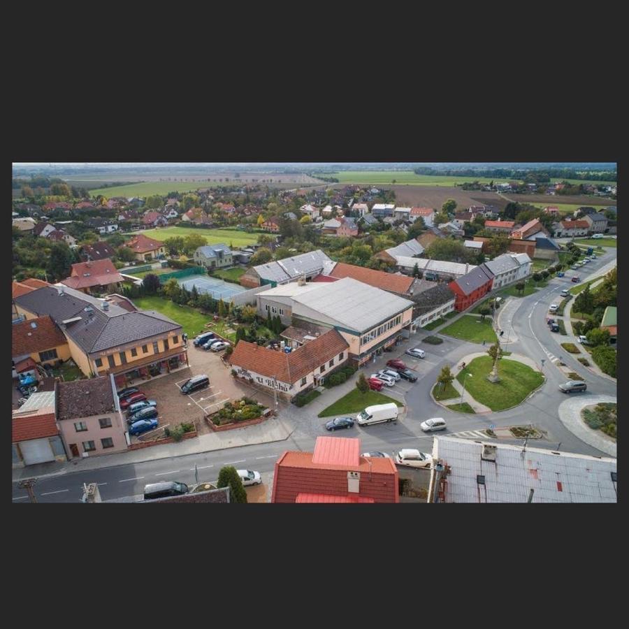 Penzion U Blahu Dolany  Bagian luar foto